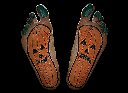 Halloween feet picture ideas on Twitter - feet pictures ideas